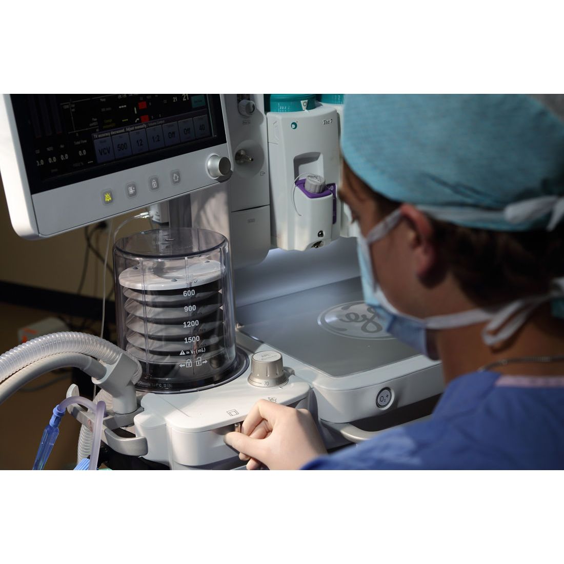 GE Carestation 620 Anesthesia Machine